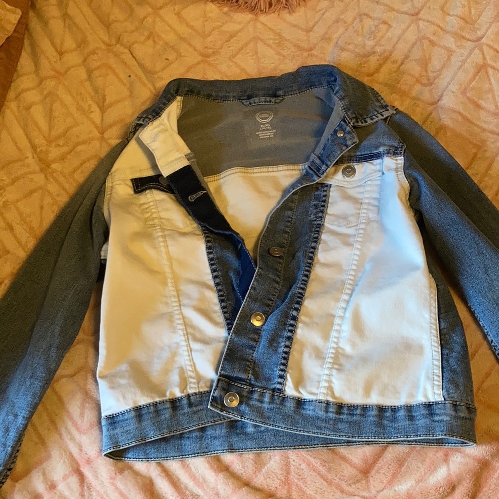 Cute blue and white jean jacket for kids: